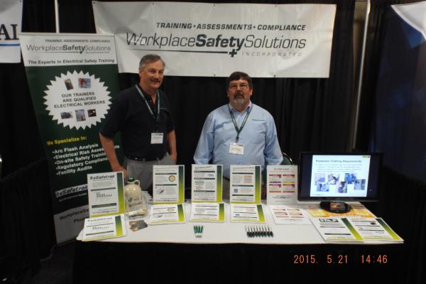 Barry Donovan and Eric Fleming at the VT Business Expolarge_vt-expo-2015-booth-barry&eric